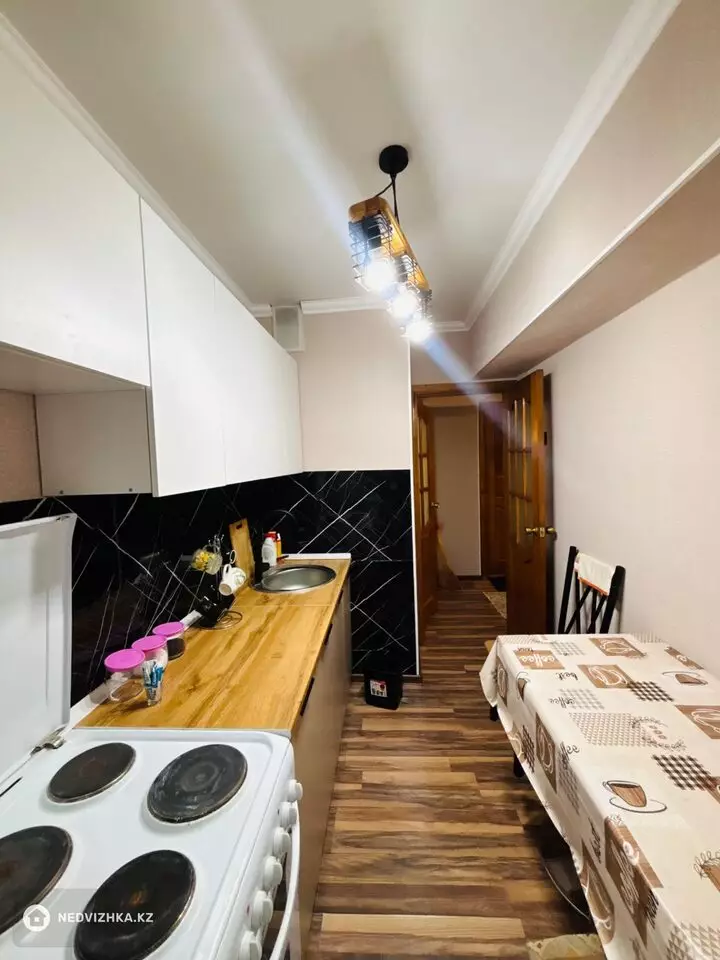 2-бөлмелі пәтер, қабат 4 барлық қабат саны 5, 45 м², На длительный срок, 2-фотосурет