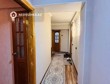 2-комнатная квартира, этаж 4 из 5, 45 м², На длительный срок, миниатюра 7