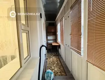 2-комнатная квартира, этаж 4 из 5, 45 м², На длительный срок, миниатюра 12
