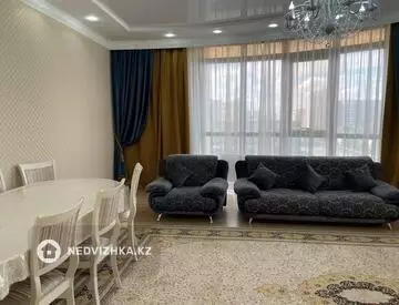 3-комнатная квартира, этаж 7 из 17, 130 м², миниатюра 9