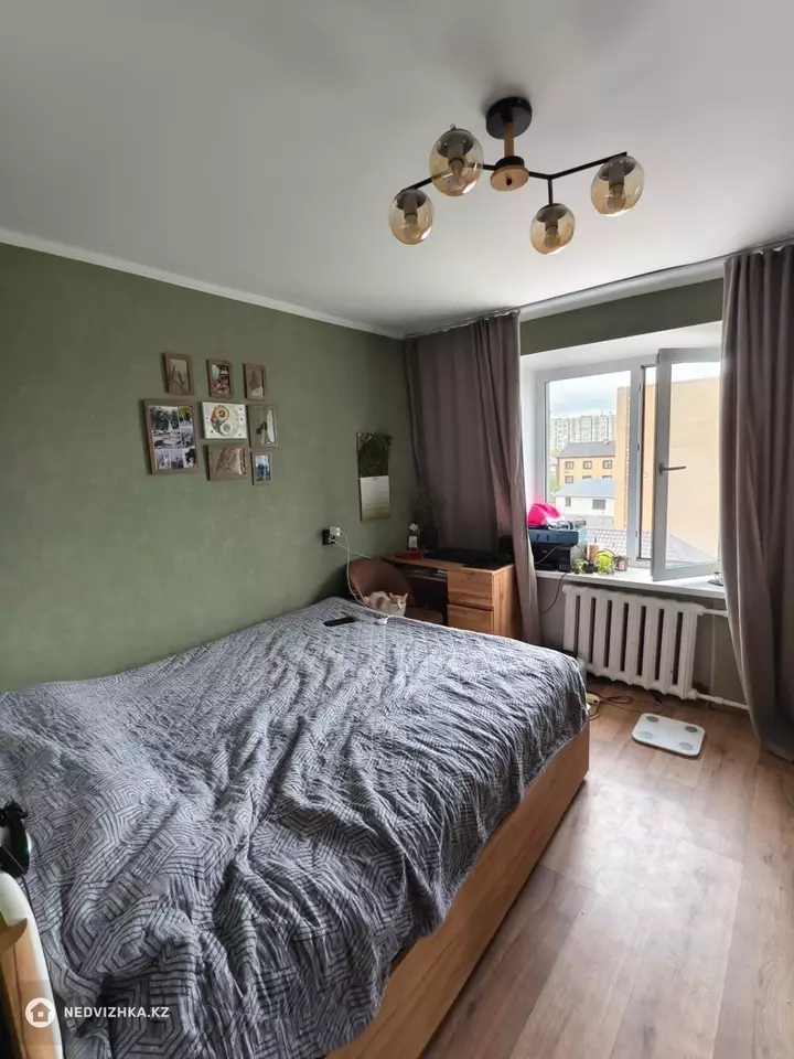 3-комнатная квартира, этаж 5 из 5, 59 м², фотография 4