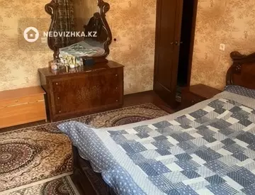 3-комнатная квартира, этаж 2 из 3, 70 м², миниатюра 10