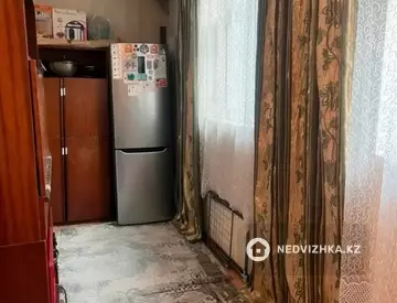 3-комнатная квартира, этаж 2 из 3, 70 м², миниатюра 4