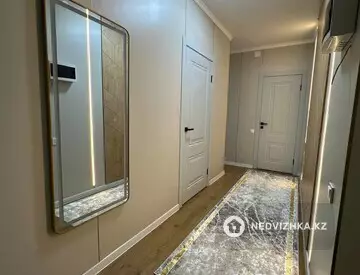 3-комнатная квартира, этаж 8 из 18, 52 м², миниатюра 9
