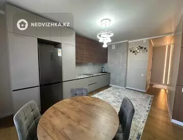 3-комнатная квартира, этаж 8 из 18, 52 м², миниатюра 10