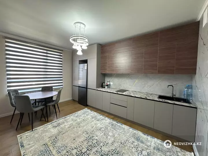 3-комнатная квартира, этаж 8 из 18, 52 м², 5-фотосурет