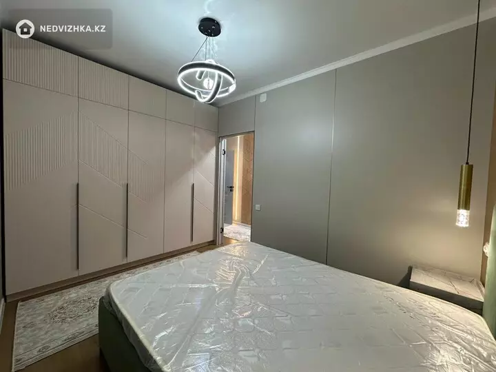 3-комнатная квартира, этаж 8 из 18, 52 м², 3-фотосурет