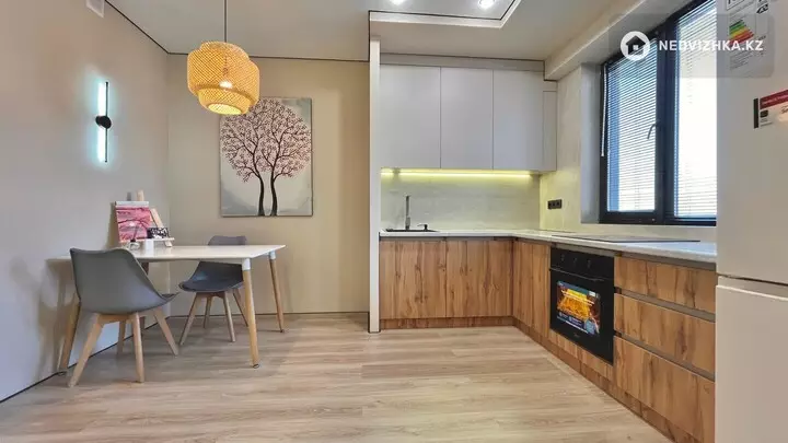 2-комнатная квартира, этаж 9 из 13, 46 м², фотография 3