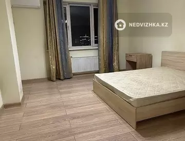 3-комнатная квартира, этаж 9 из 19, 120 м², На длительный срок, миниатюра 6