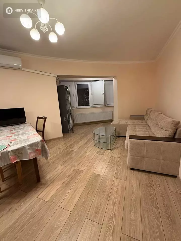 3-комнатная квартира, этаж 9 из 19, 120 м², На длительный срок, фотография 3