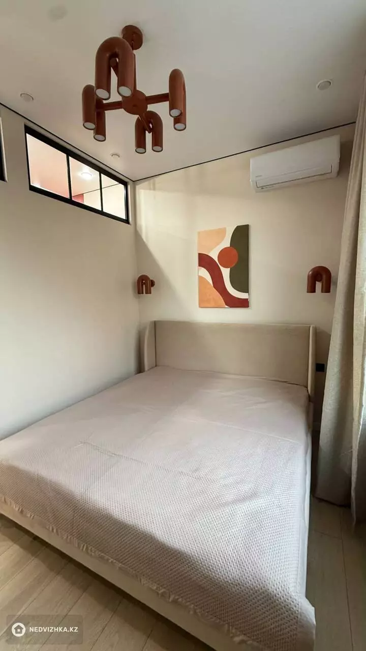 1-комнатная квартира, этаж 3 из 6, 37 м², На длительный срок, фотография 2
