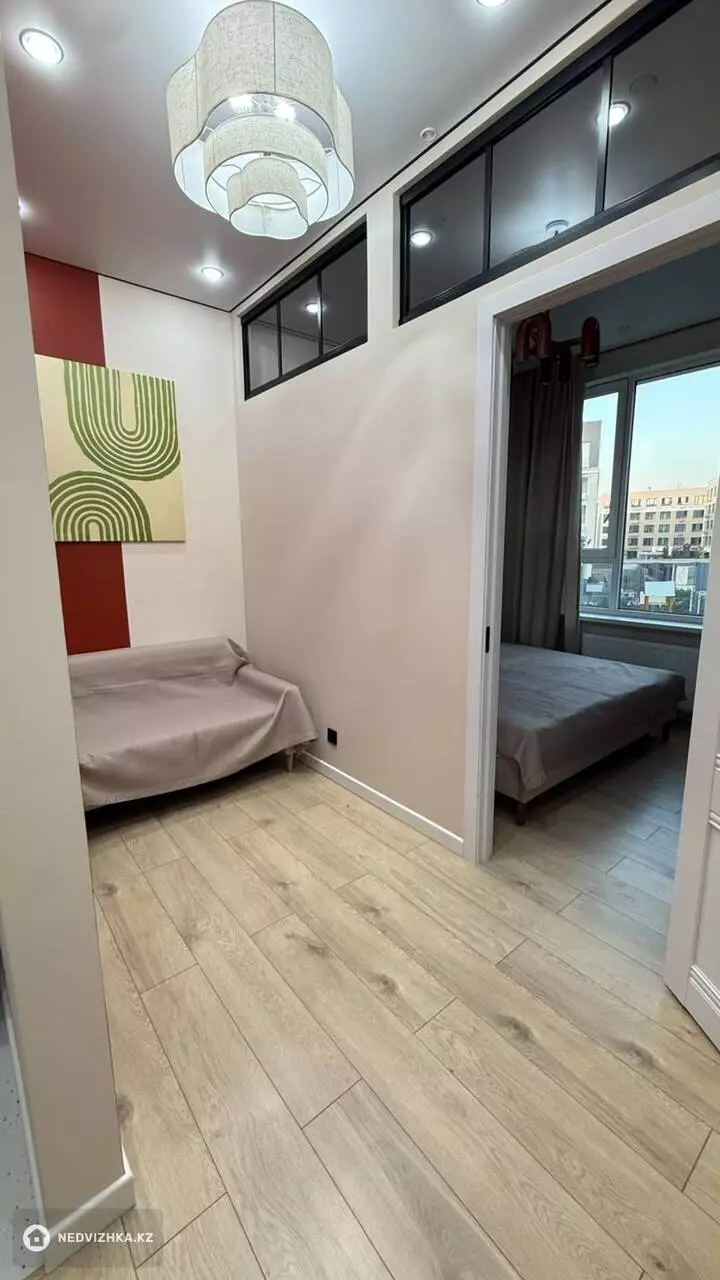 1-комнатная квартира, этаж 3 из 6, 37 м², На длительный срок, фотография 3