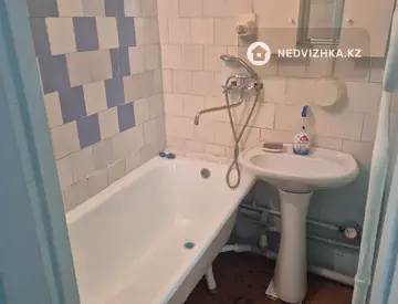 2-комнатная квартира, этаж 3 из 5, 41 м²