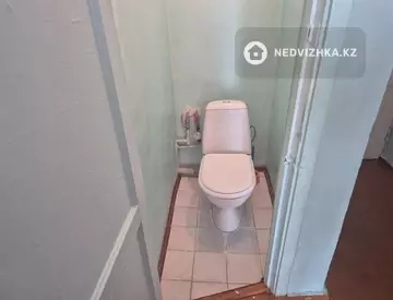 2-комнатная квартира, этаж 3 из 5, 41 м², миниатюра 7