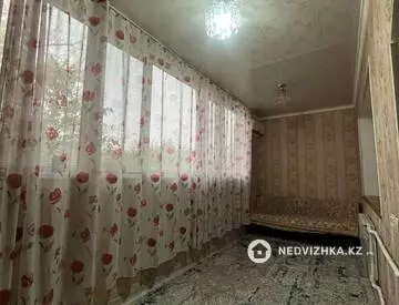 3-комнатная квартира, этаж 4 из 4, 70 м², миниатюра 4