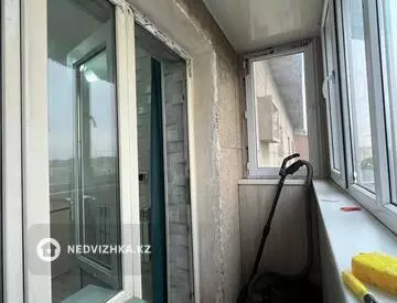 3-комнатная квартира, этаж 4 из 4, 70 м², миниатюра 6
