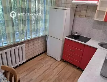 1-комнатная квартира, этаж 3 из 5, 34 м², миниатюра 5
