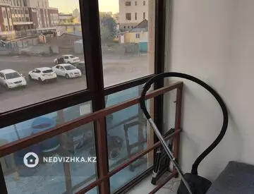 2-комнатная квартира, этаж 2 из 10, 45 м², На длительный срок, миниатюра 5