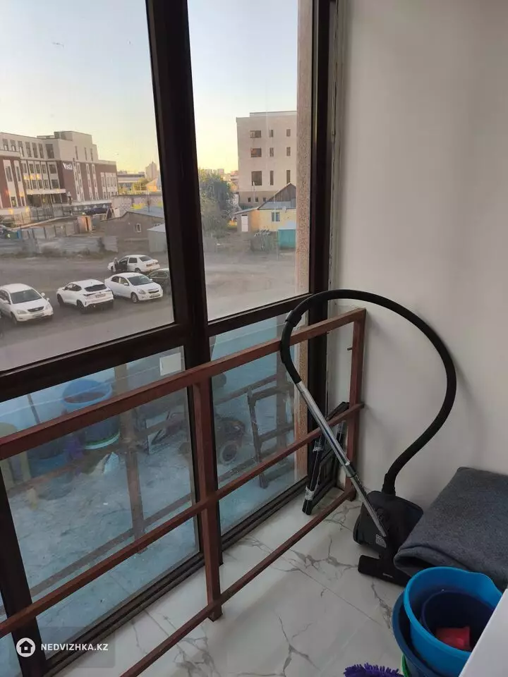 2-комнатная квартира, этаж 2 из 10, 45 м², На длительный срок, фотография 5