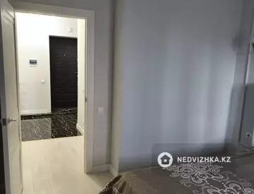 2-комнатная квартира, этаж 2 из 10, 45 м², На длительный срок, миниатюра 6