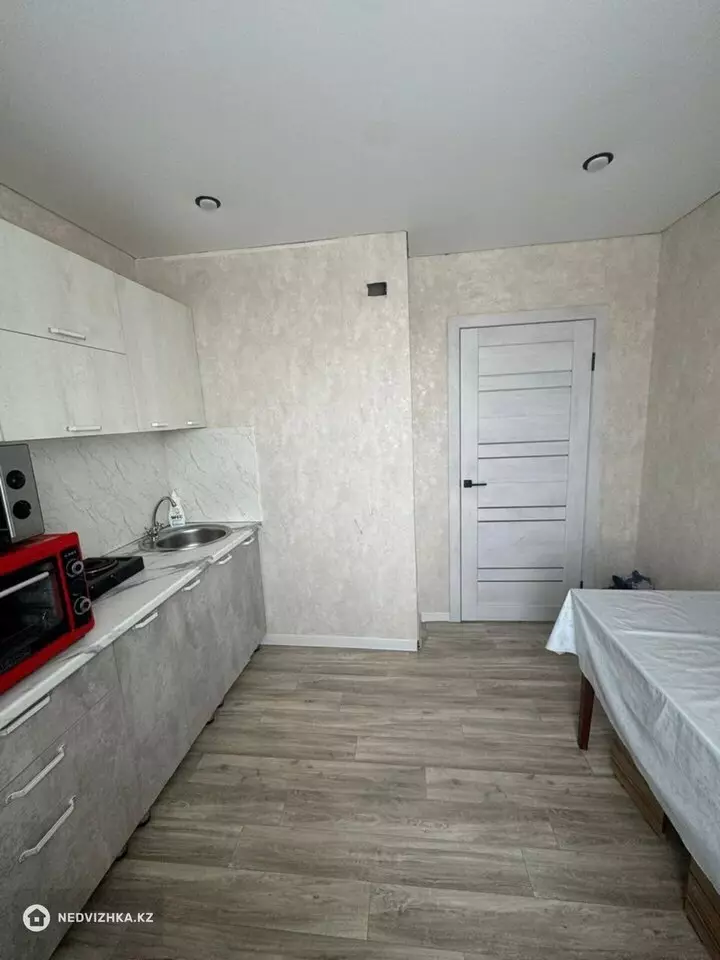 1-комнатная квартира, этаж 6 из 9, 34 м², фотография 4