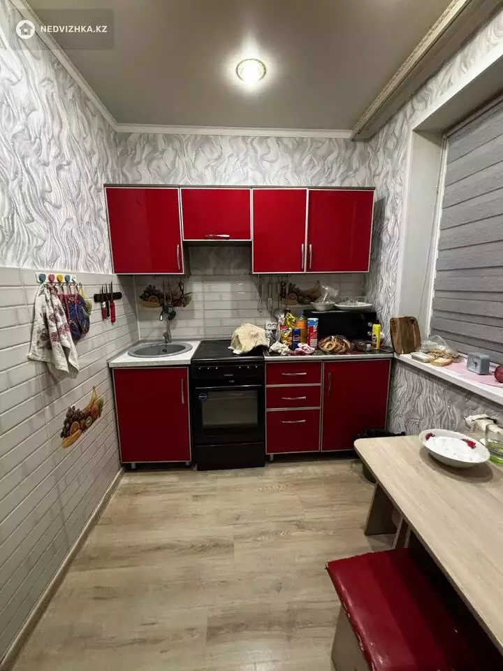 2-комнатная квартира, этаж 2 из 5, 47 м²