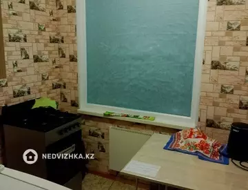 2-комнатная квартира, этаж 4 из 5, 47 м², миниатюра 3