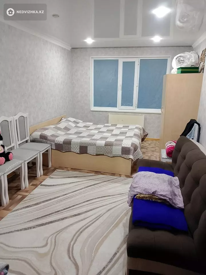 2-комнатная квартира, этаж 4 из 5, 47 м²