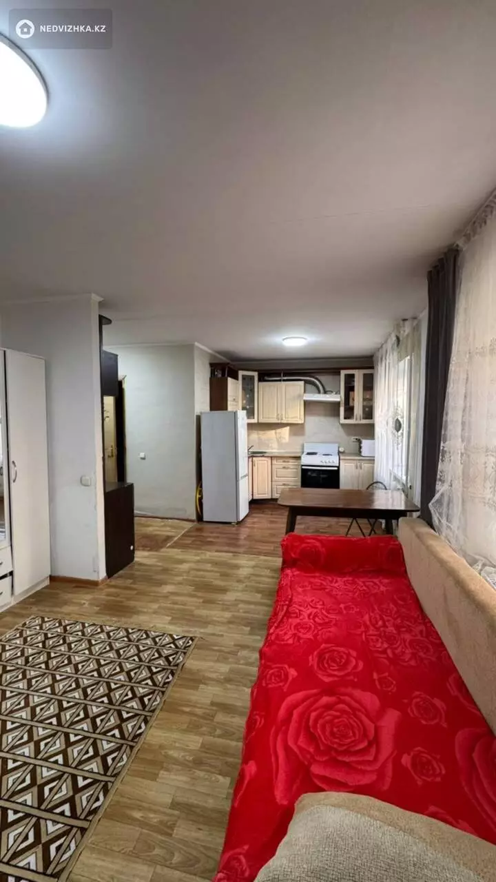 1-комнатная квартира, этаж 1 из 5, 38 м², фотография 3