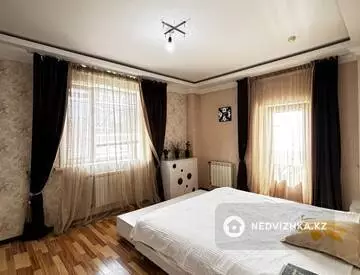 2-комнатная квартира, этаж 10 из 10, 77 м², миниатюра 11
