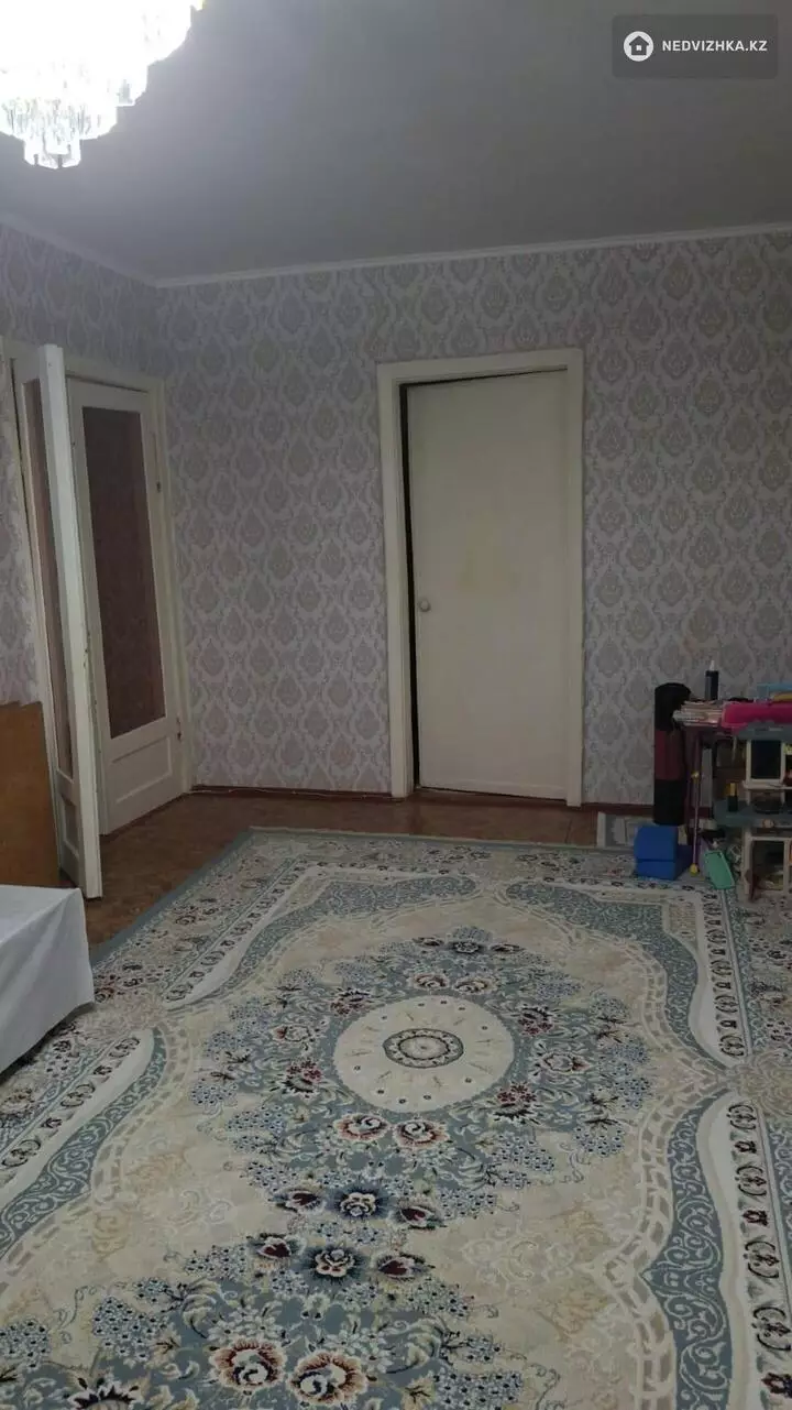 1-комнатная квартира, этаж 2 из 5, 44 м², фотография 2