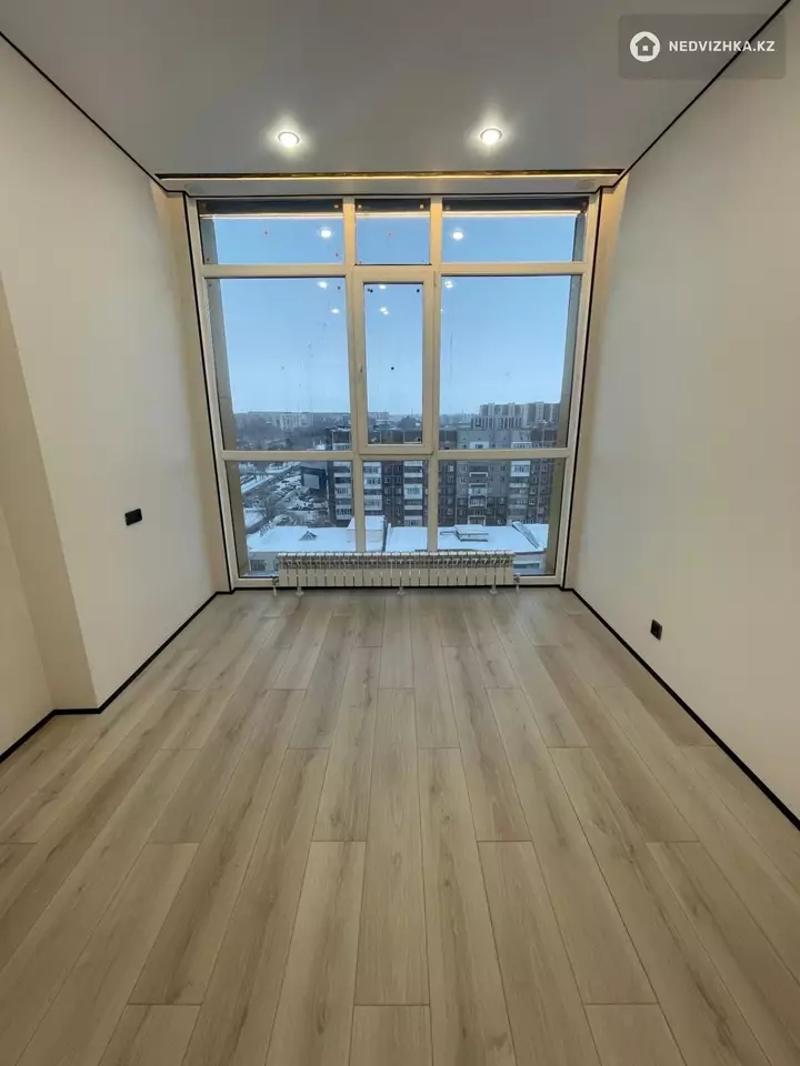 2-комнатная квартира, этаж 11 из 17, 42 м²
