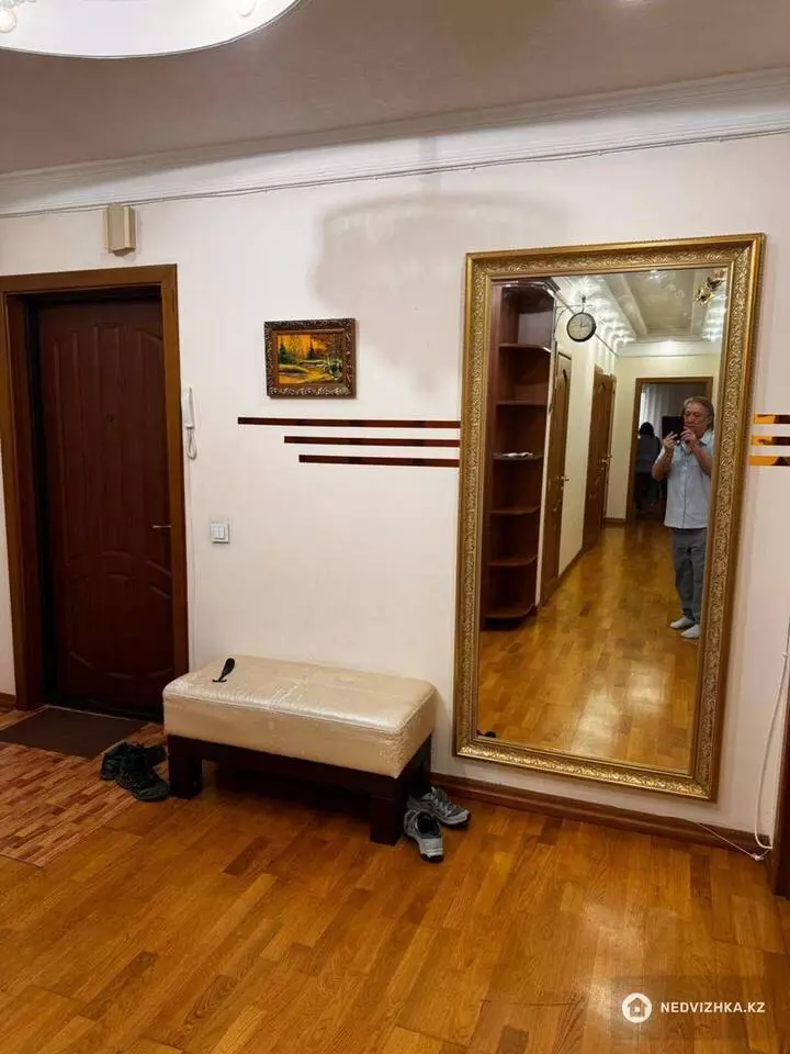 3-комнатная квартира, этаж 13 из 16, 110 м²