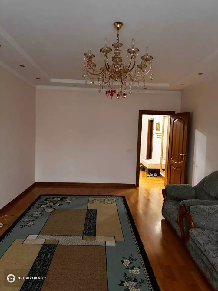 3-комнатная квартира, этаж 13 из 16, 110 м², фотография 5