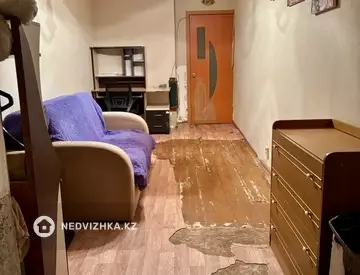 2-комнатная квартира, этаж 6 из 9, 52 м², миниатюра 3