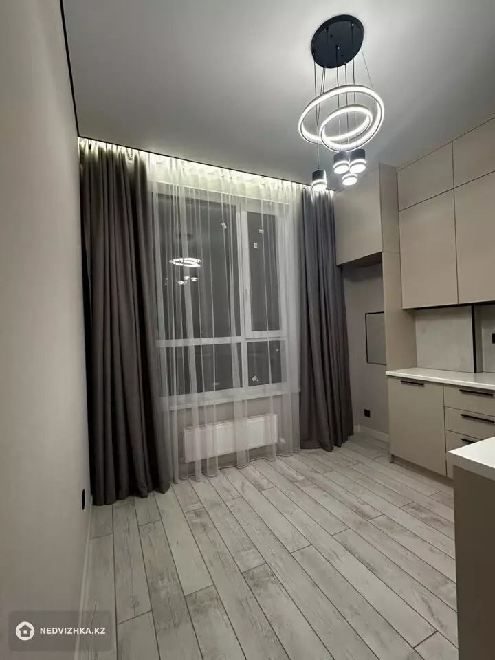 1-комнатная квартира, этаж 7 из 12, 40 м², фотография 5