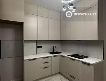 1-комнатная квартира, этаж 7 из 12, 40 м², миниатюра 7