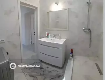 4-комнатная квартира, этаж 5 из 6, 124 м², миниатюра 10