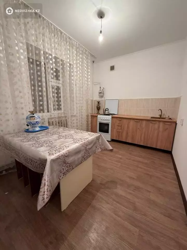 3-комнатная квартира, этаж 3 из 5, 72 м²