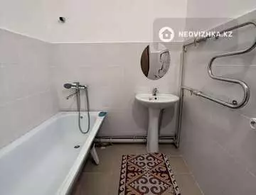 3-комнатная квартира, этаж 3 из 5, 72 м², миниатюра 8