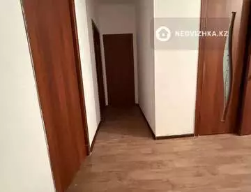 3-комнатная квартира, этаж 3 из 5, 72 м², миниатюра 9