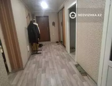 3-комнатная квартира, этаж 3 из 5, 86 м², миниатюра 3