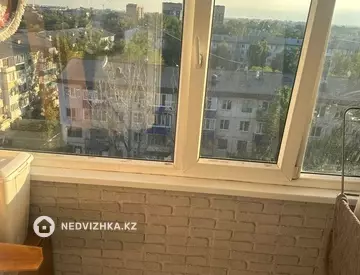 3-комнатная квартира, этаж 9 из 9, 65 м², миниатюра 7