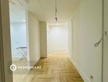3-комнатная квартира, этаж 5 из 9, 105 м², миниатюра 1