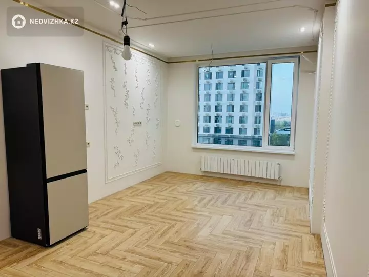 3-комнатная квартира, этаж 5 из 9, 105 м², фотография 4
