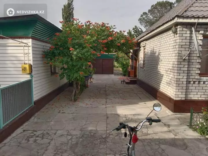 4-комнатный дом, 15 соток, 15 м², фотография 2