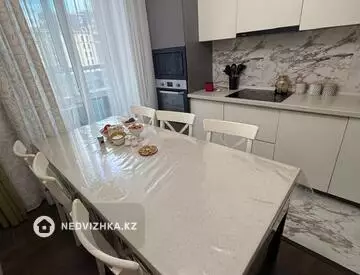 3-комнатная квартира, этаж 5 из 10, 99 м², миниатюра 3