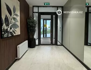 3-комнатная квартира, этаж 9 из 9, 90 м², миниатюра 8