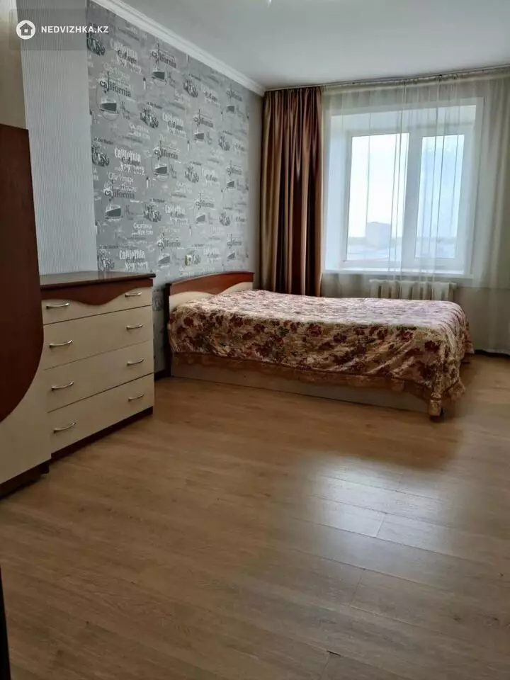 3-бөлмелі пәтер, қабат 6 барлық қабат саны 10, 65 м²