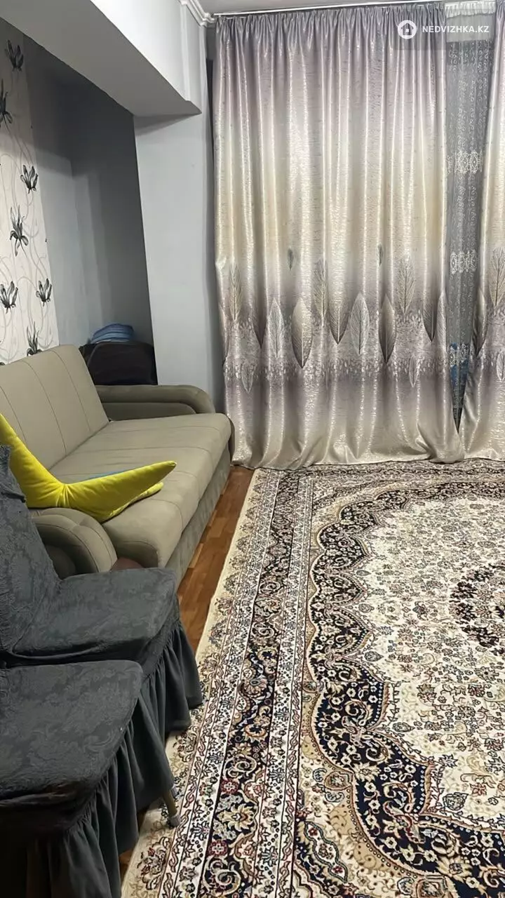 1-комнатная квартира, этаж 1 из 3, 38 м², На длительный срок
